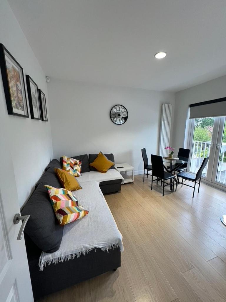 Zenobia London Luxury Apartments Finchley Extérieur photo