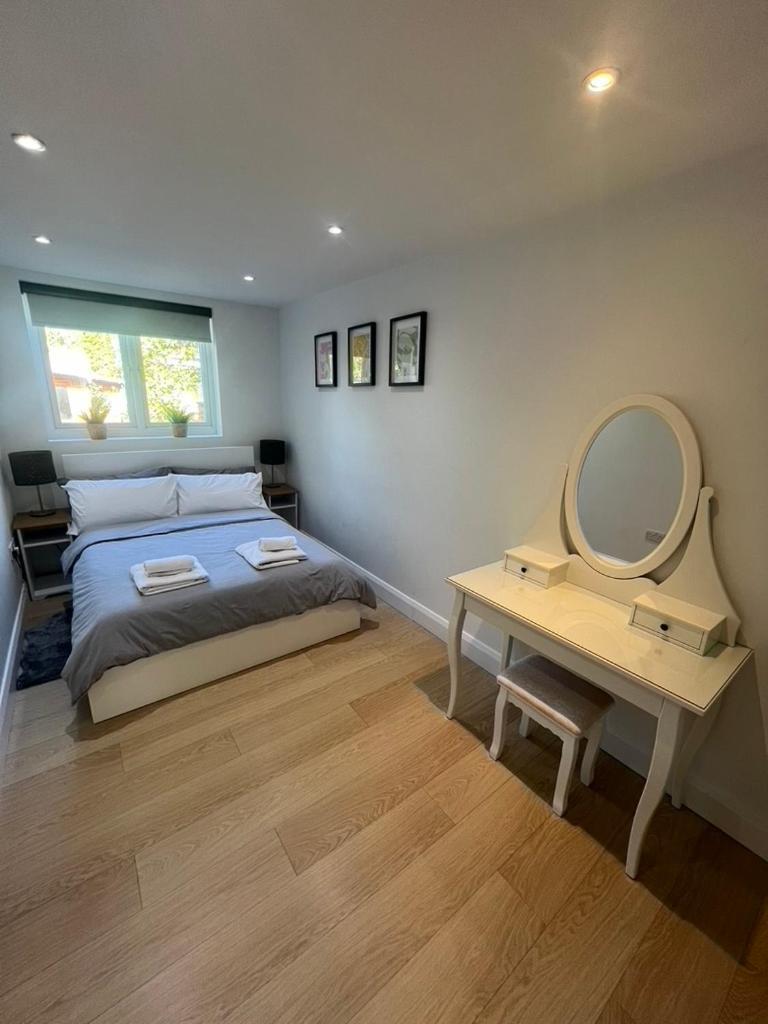 Zenobia London Luxury Apartments Finchley Extérieur photo