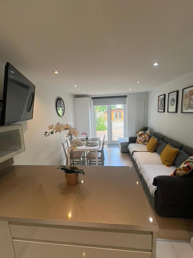 Zenobia London Luxury Apartments Finchley Extérieur photo